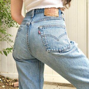 Vintage 501 Levi’s Jeans Light Wash High Rise Straight Leg 90s Boyfriend Denim